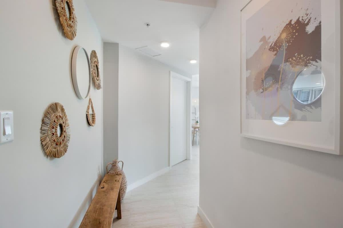 Apartamento Modern 2-bedroom 2-bathroom Pool Parking